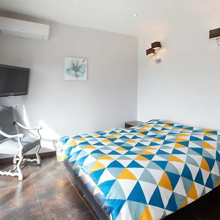 Holiday home 6 Bedroom Lovely In