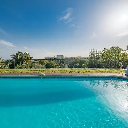 6 Bedroom Lovely In Holiday home