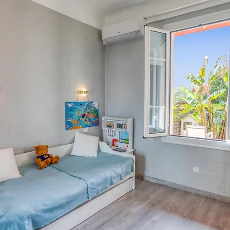 Casa vacanze Front In Saint-Laurent-du-Var