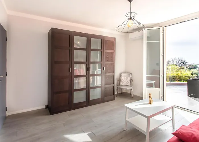 In サン・ローラン・デュ・ヴァール